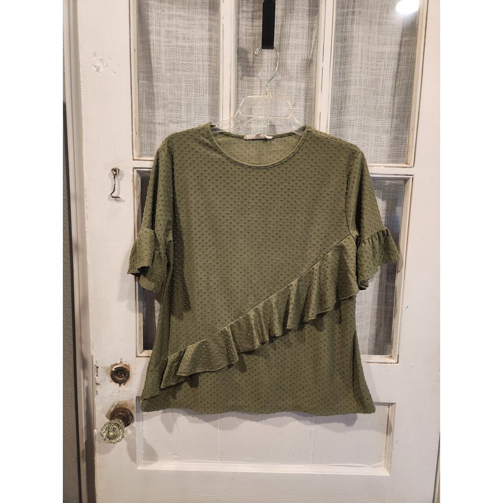 Above and Beyond Army Green Flowy Top Women's Size Large